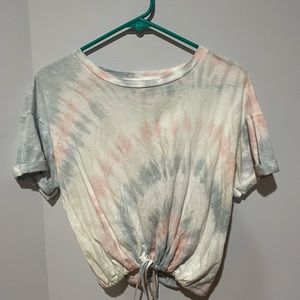 American Eagle Tie-Dye Cropped T-shirt